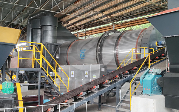 新型污泥烘干機(jī)案例現(xiàn)場 新型污泥烘干機(jī)案例現(xiàn)場